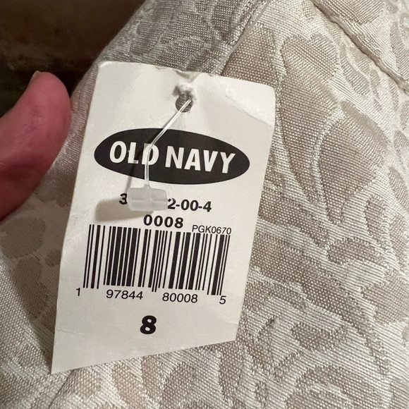 NWT, Old Navy thick damask pencil skirt - Picture 6 of 11